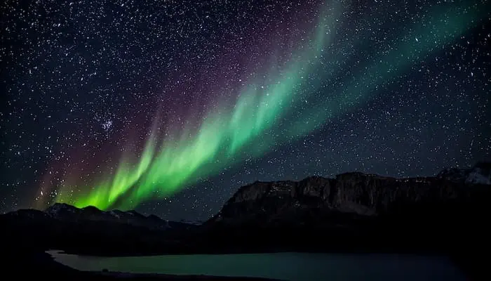 Ver a aurora boreal também turismo de experiência