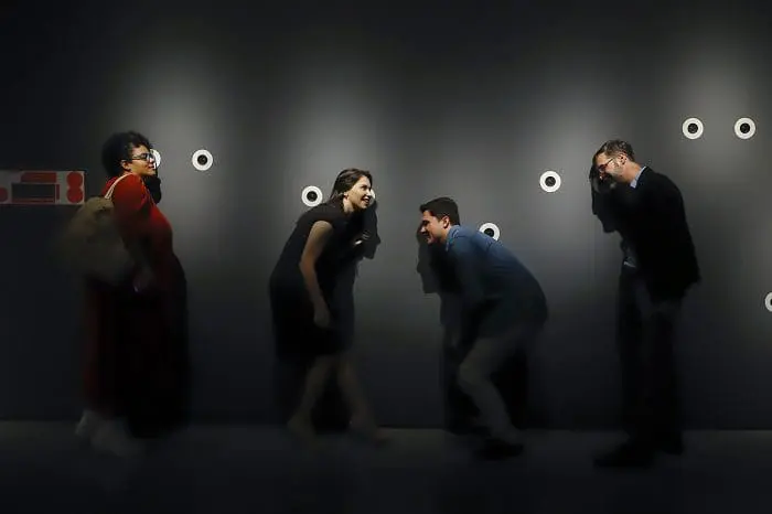 Passeio no 7 de setembro: Mostra temporária Essa nossa canção, do Museu da Língua Portuguesa