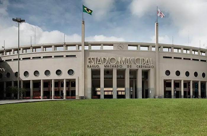 O Museu do Futebol está localizado no Estádio do Pacaembu (Foto: Ianca Loureiro)