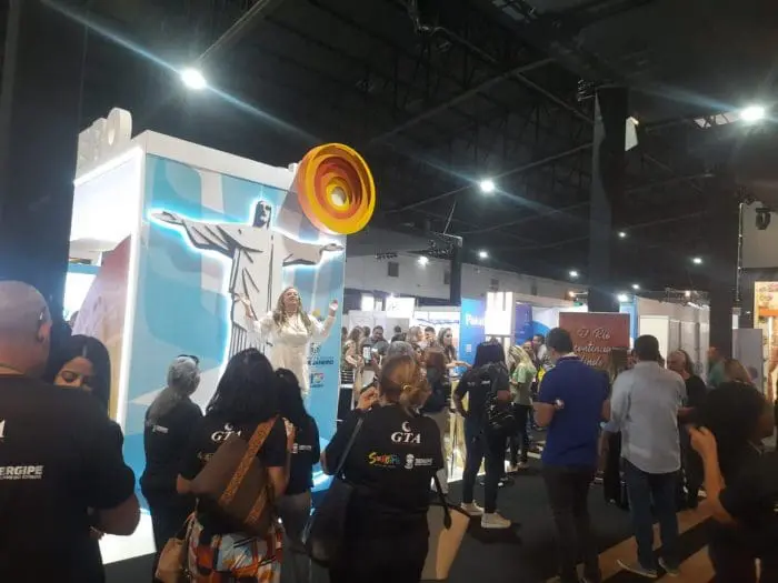 Começa a 25ª Feira de Turismo AVIRRP: Agentes de viagem lotam os corredores do evento