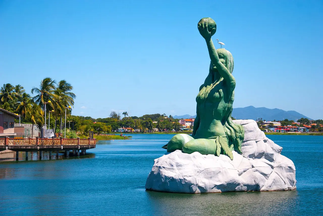 Estátua Iracema, Fortaleza