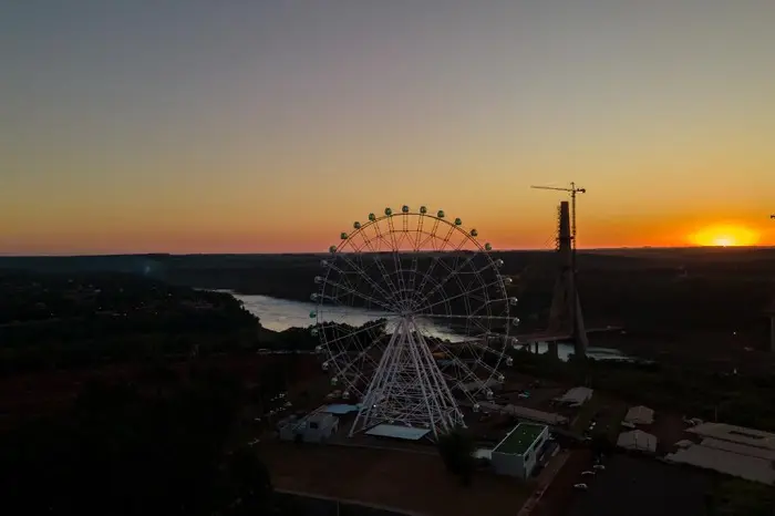 Uma área de Interesse Turístico: imagem aérea da Yup Star Foz
