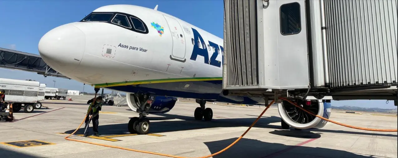 Azul