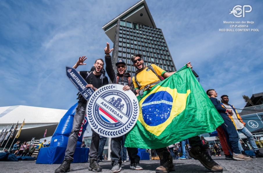 Campanha Red Bull Can You Make It