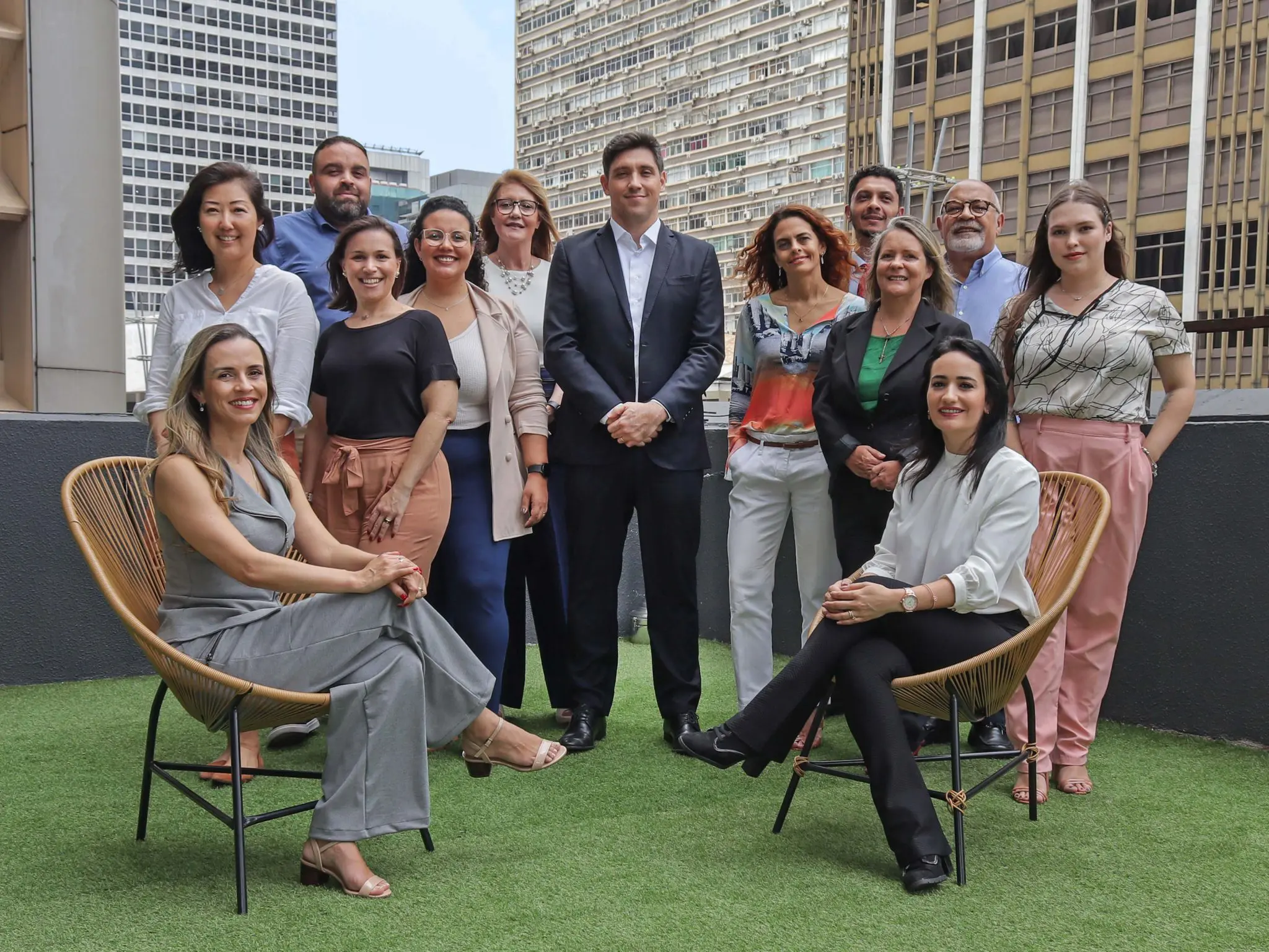 Rodrigo Sienra, ao centro, com Ana Vainstein e executivos da TBO no Brasil - Fotografo Rubens Shiromaro