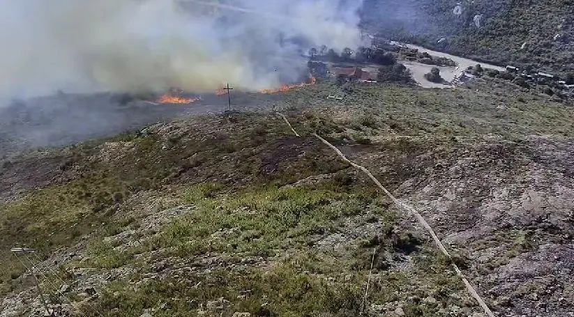 Incêndio atinge Parque Nacional do Itatiaia no dia do aniversário de 87 anos Reprodução CNN