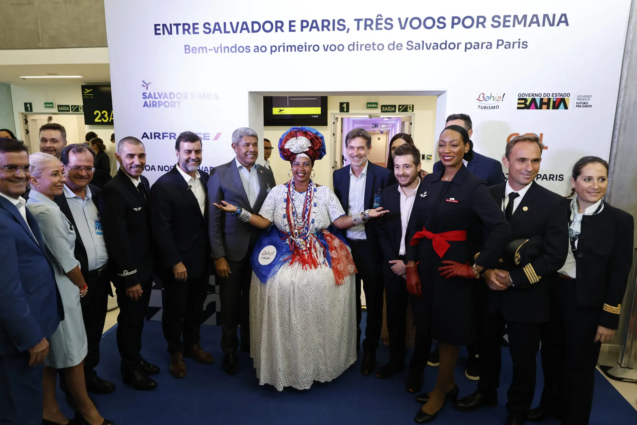 Representantes do Grupo Air France-KLM, Embratur, Governo da Bahia, Secretaria de Turismo da Bahia, VINCI Airports e GOL envolvidos na idealização da rota inédita para a França - Foto: divulgação