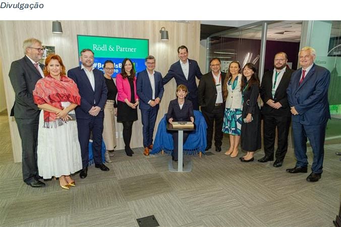 Por meio da iniciativa, a Rödl & Partner e o #BrazilsBest Institute reforçaram seu papel como articuladores de excelência no diálogo internacional. O suporte técnico do IBA, a parceria da Base Técnica e o acolhimento exemplar do Club Transatlântico foram decisivos para o sucesso do evento. - Foto: divulgação - São Paulo