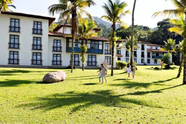Club_Med_02_15