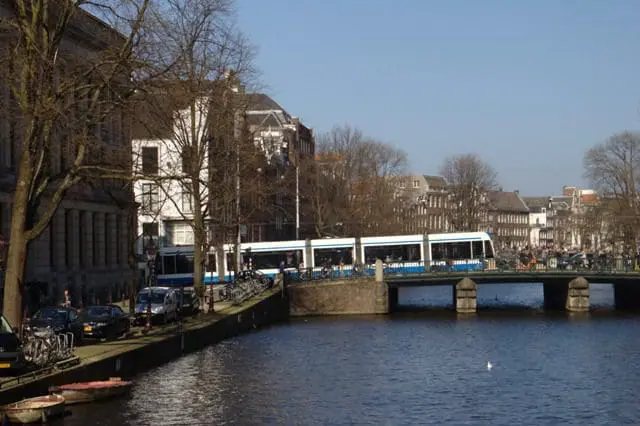 Amsterdam_Wikicommons_05_15