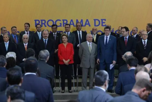Dilma_Concessões_06_15