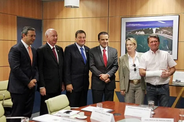 Frente_Parlamentar_06_15