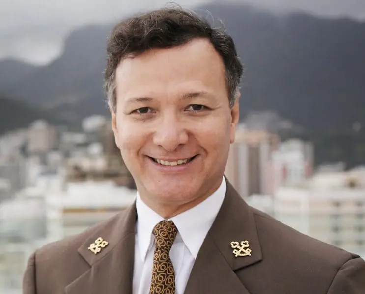 Paulo_Roberto_Correa_Accor_03_16