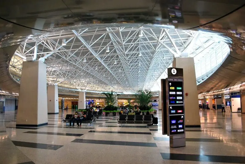 Aeroporto_Miami_05_16