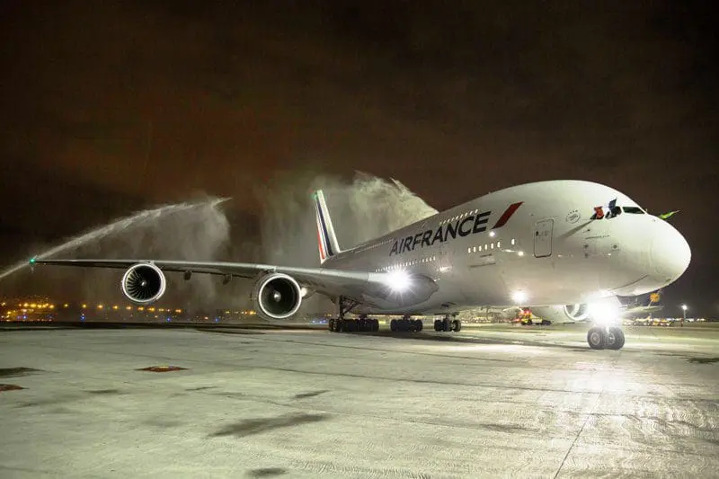 Air_France_A380_Rio_08_16