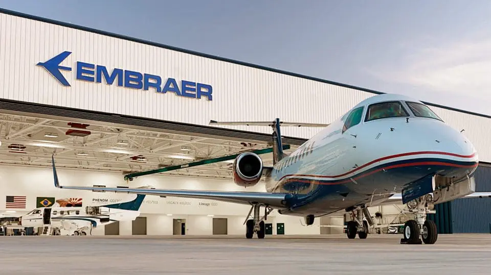 embraer_10_16