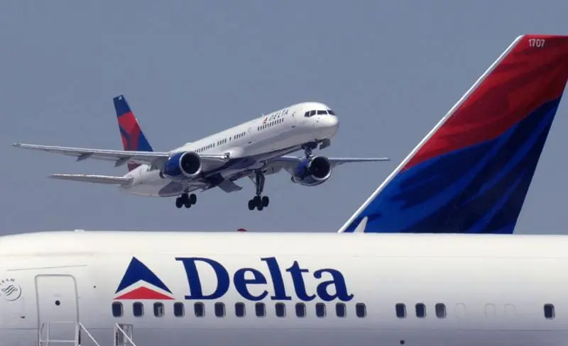 Delta_Airlines_10_15 lucros