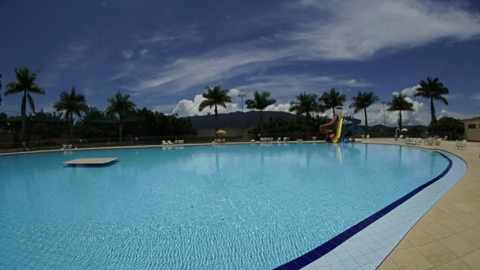 Piscina do empreendimento situado em Vargem (SP). (Foto: divulgação)