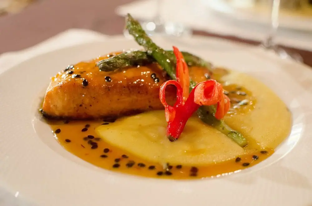 A gastronomia é um dos diferenciais do hotel. (Foto: divulgação)