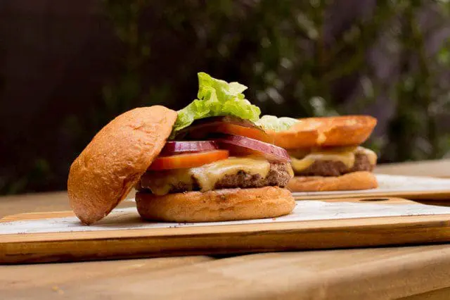 Burguer do Box St. Burger & Bar (Foto: divulgação)