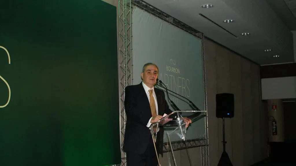Alceu Vezozzo: "Novidades em breve"
