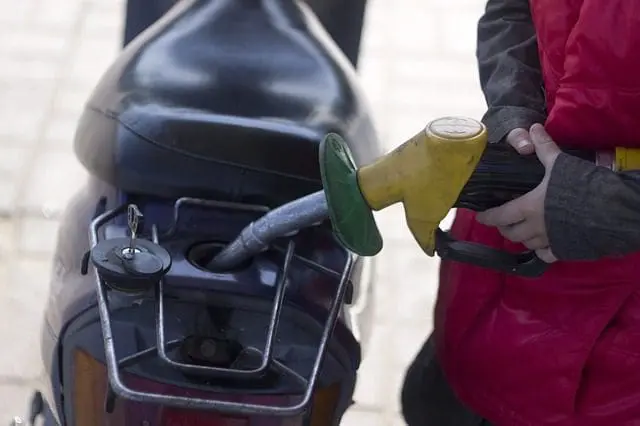 gasoline-2709398_640