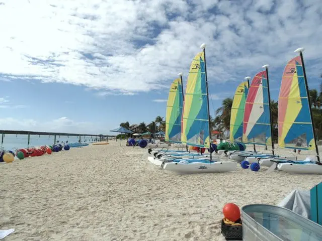 Castaway Cay é paradisíaca e reservada exclusivamente para cruzeiros da Disney. Um oásis!