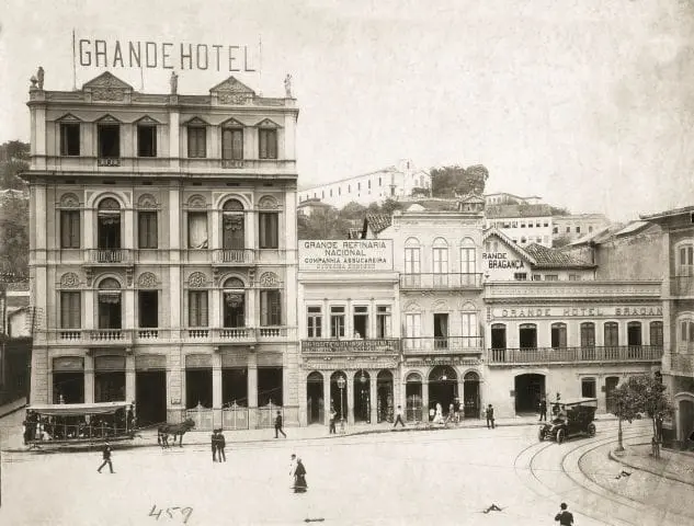 O 55RIO era conhecido como Grande Hotel Bragança até um pouco antes das Olimpíadas RIO 2016, quando ganhou uma restauração (Crédito: divulgação/55RIO)