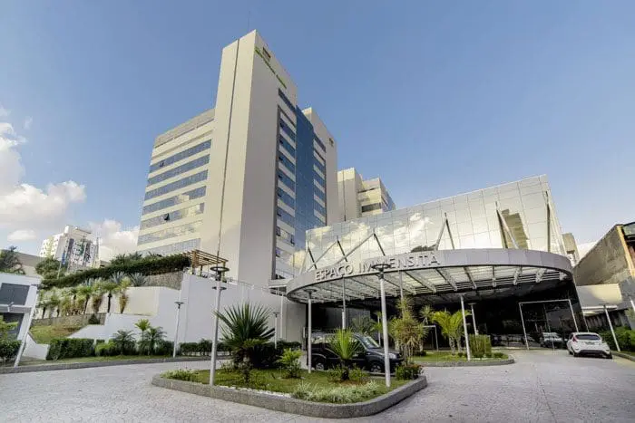 O Wyndham Garden Convention Nortel está localizado a 8 minutos do maior polo de feiras e eventos da América Latina (Expo Center Norte)