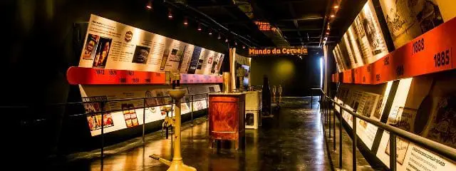 O tour cervejeiro propõe o conhecimento histórico e econômico da cerveja no contexto regional e nacional