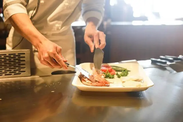 restaurant-1284351_1280
