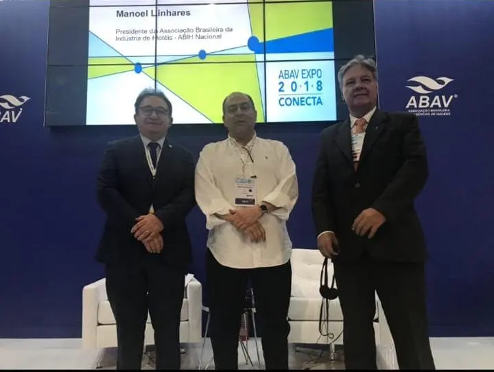 Abav 2018 - Manole Linhares, presidente da ABIH Nacional, Marcio Santiago, presidente da Brazil Convention Bureau e Geraldo Rocha, presidente da Abav Nacional