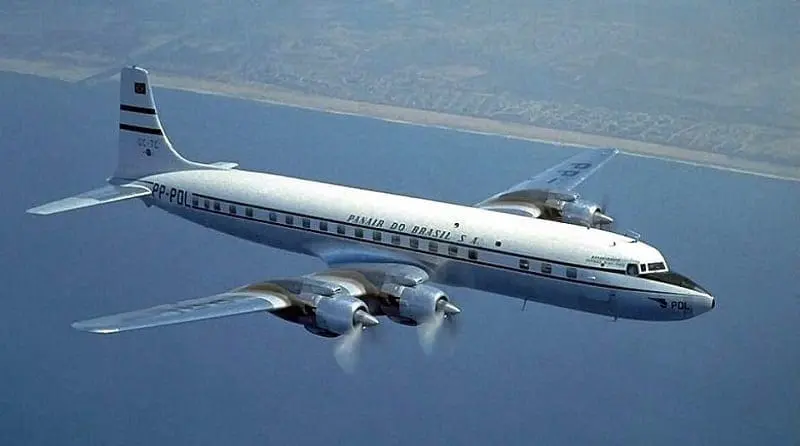 Panair - Douglas D-C7 - diariodoturismo