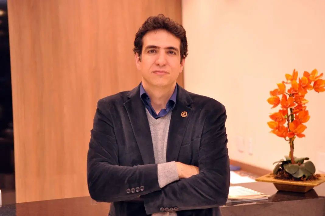 daniel chequer ribeiro