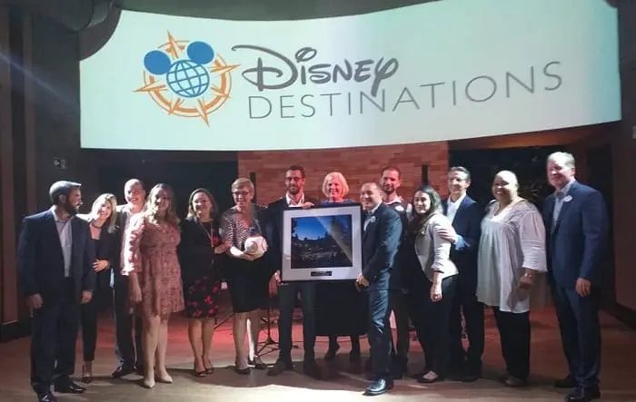 Disney premia operadores