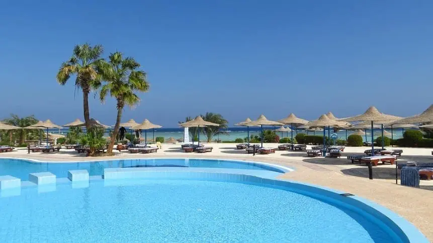 Hotel piscina 2 2021