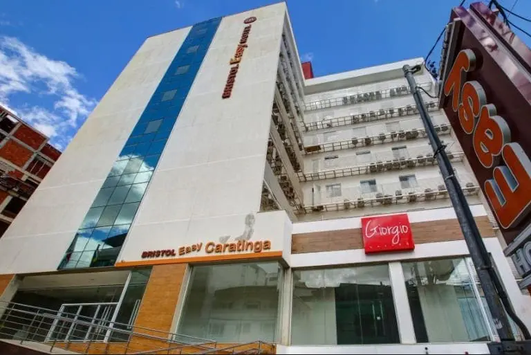 O Bristol Easy Caratinga está localizado no bairro dos Rodoviários, a menos de um quilômetro do centro da cidade e com fácil acesso à BR-116 (Crédito: divulgação)