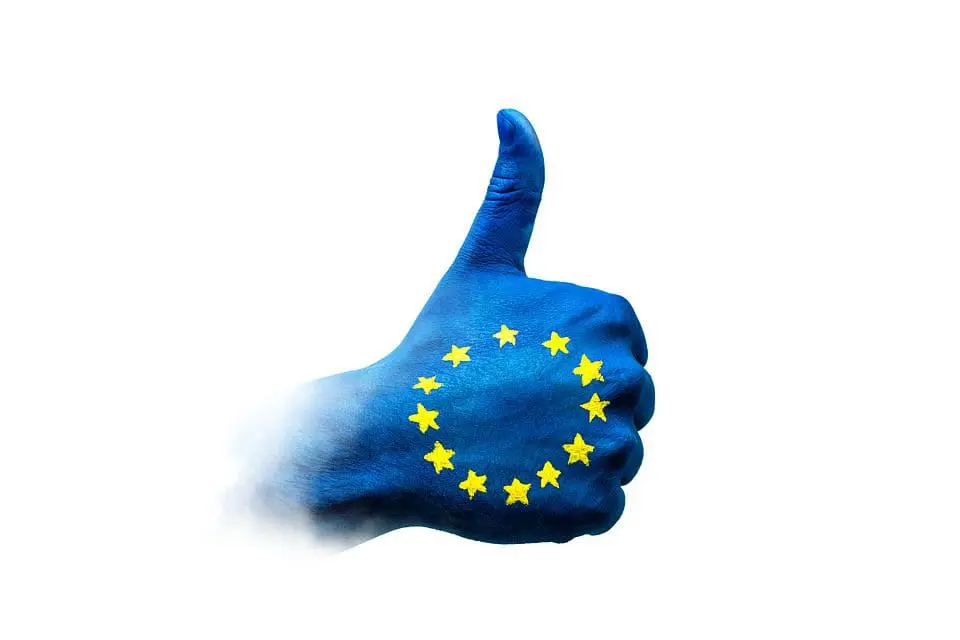 Uniao Europeia positivo