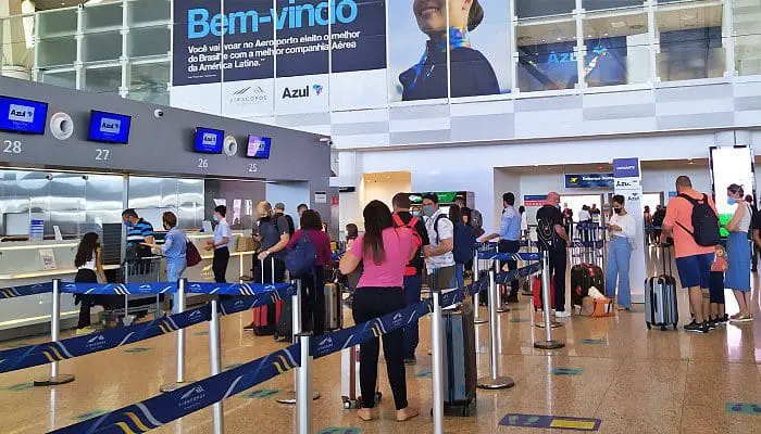 aeroporto_viracopos_embarque_divulgacao Passageiros em área de check-in do aeroporto de Viracopos, em Campinas, SP