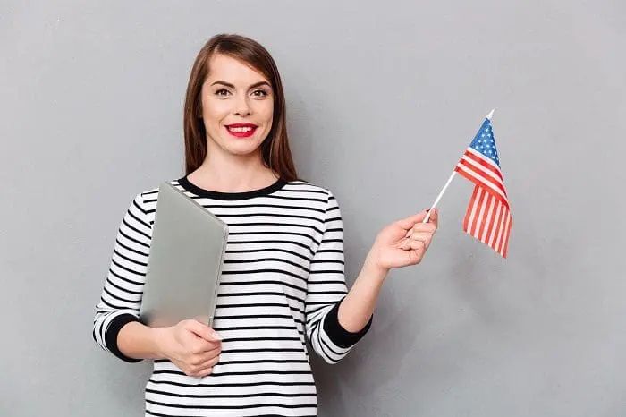 Instituto Cultural Norte-americano oferece curso de inglês online e gratuito para profissionais do turismo.