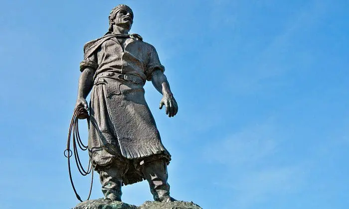 Monumento ao Laçador, símbolo de_Porto Alegre (foto: Eduardo Seidl -Palácio Piratini)