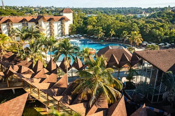 Piscina do Recanto Cataratas Thermas Resort & Convention.