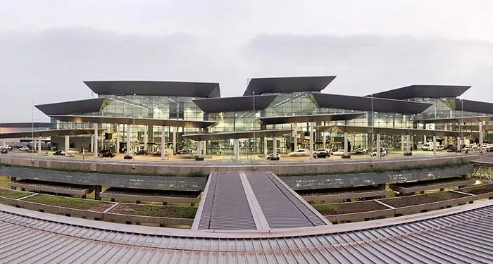 Visão externa do Terminal 3 do GRU Airport. O GRU Airport registrou mais de 3,2 milhões de passageiros em março
