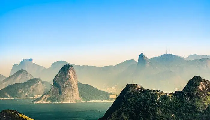 Pão de Açúcar, no Rio de Janeiro. ABAV Nacional faz levantamento e traz dados do turismo brasileiro no 3º tri.