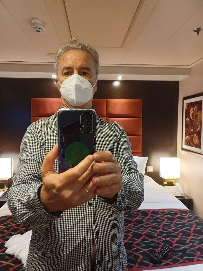 Cruzeirista confinado chamada Diário de um cruzeirista confinado