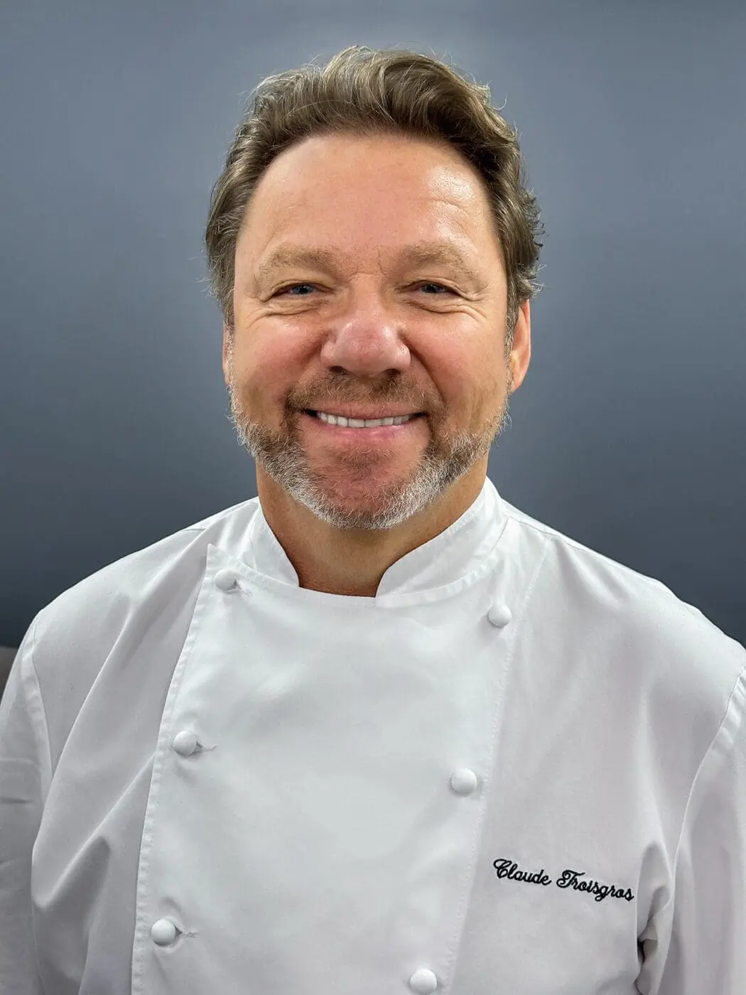 Menu comandado pelo chef francês Claude Troisgros será servido em voos da Azul (Foto: Divulgação)