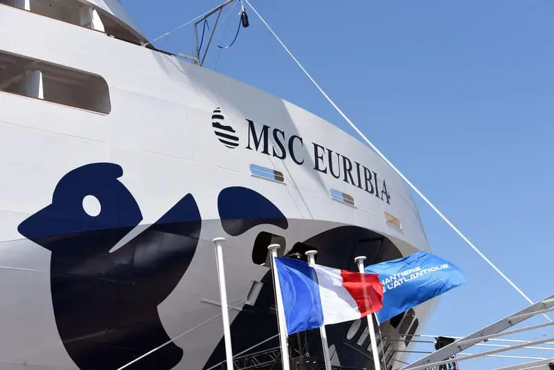 O MSC Euribia representa um avanço em relação aos navios anteriores da sua classe (Crédito: Bernard Biger)
