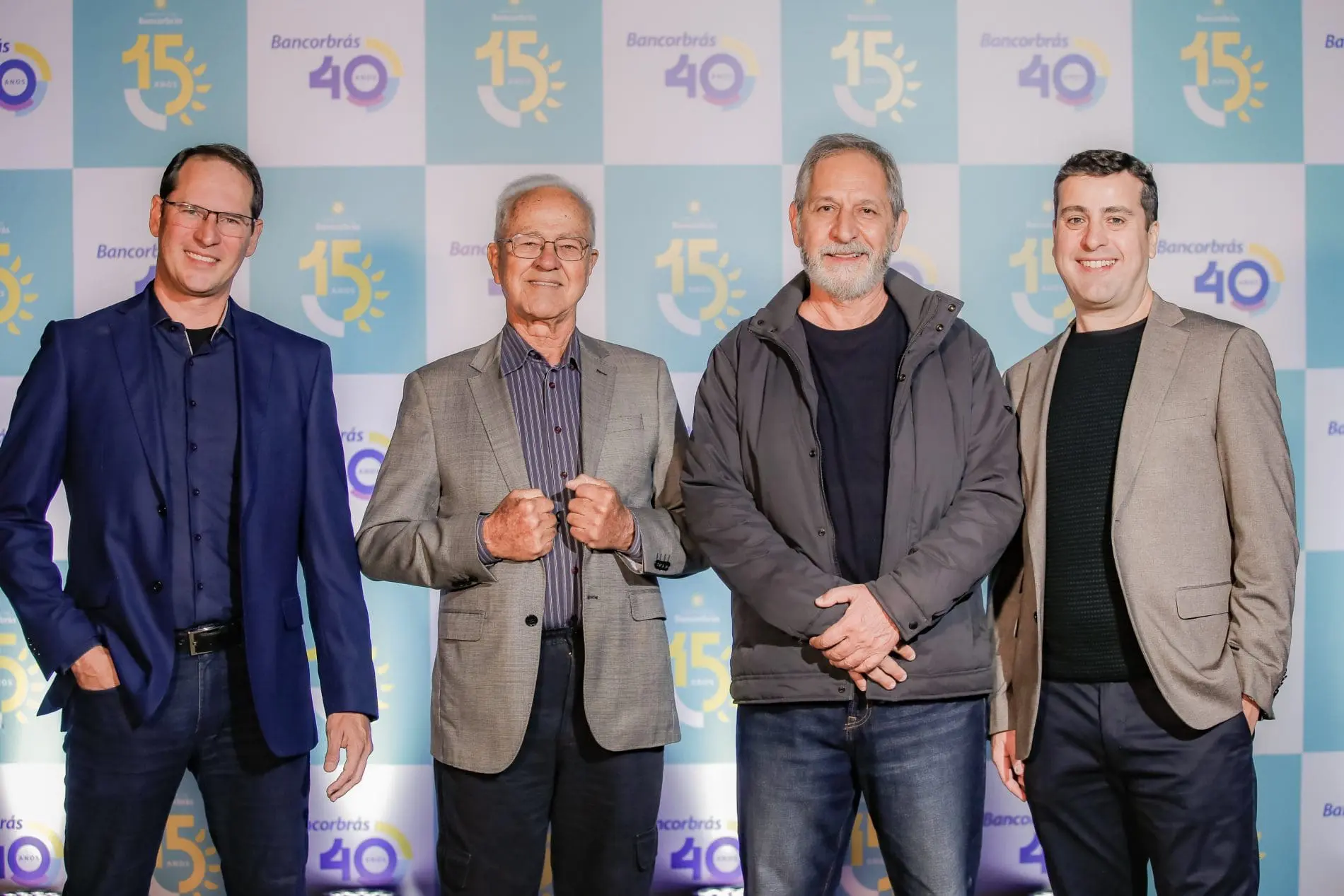 Claudio Roberto Nogueira, Diretor Geral de Negócios e Marketing da Bancorbrás; Victor Arantes Marra, Diretor-Presidente da Bancorbrás; Luiz Carlos Gama Pinto, Diretor Executivo da Corretora de Seguros Bancorbrás; e Luiz Gustavo Arantes, Diretor Geral de Administração e Controle da Bancorbrás [Cássio Regal]