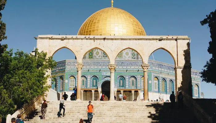 pexels-haley-black-2087322 Bancorbrás Turismo oferece pacote: Israel e Terra Santa