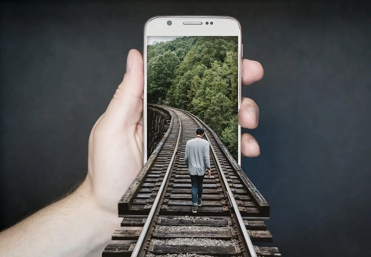train-track-2507499_1280 123milhas